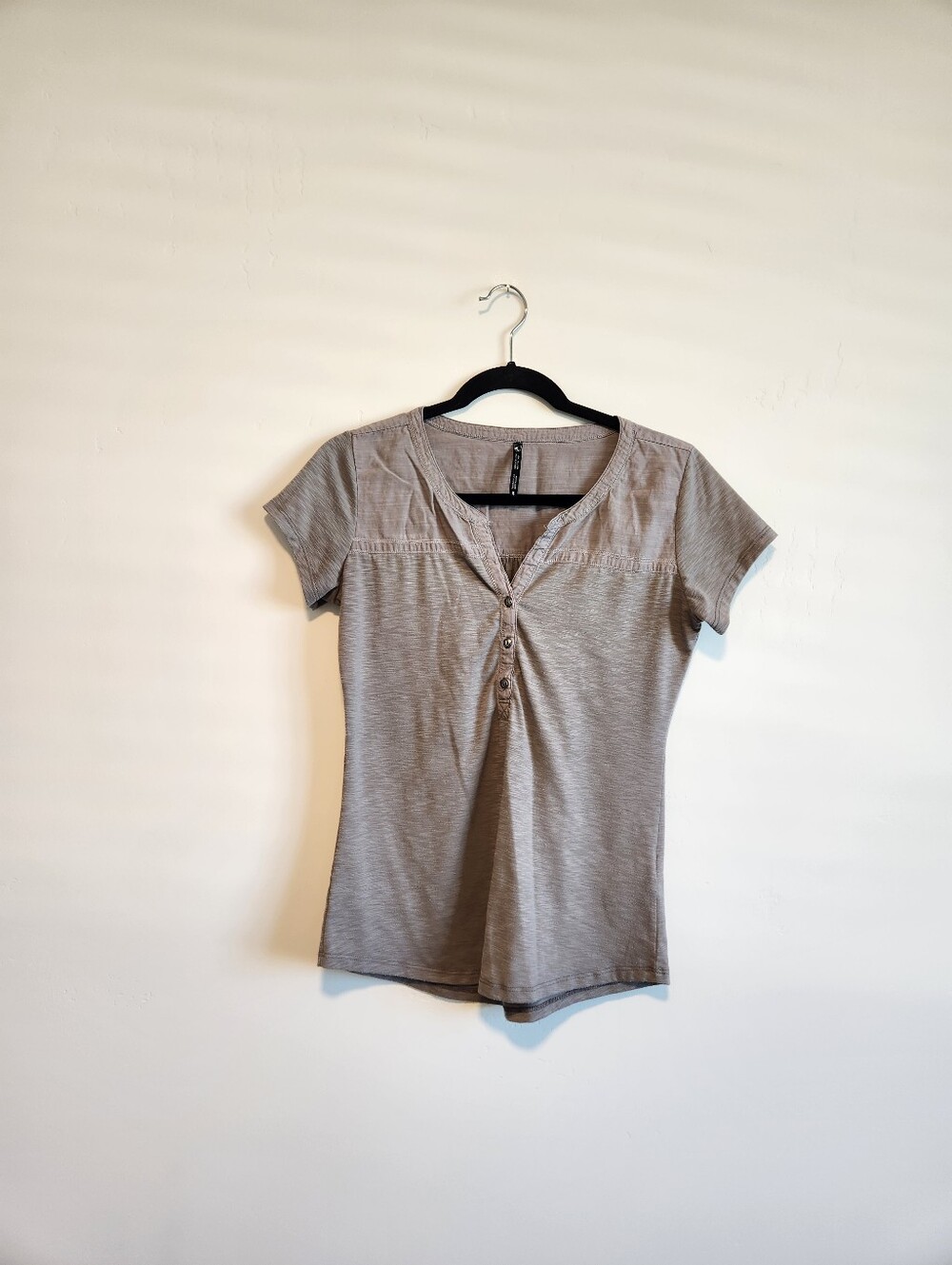 Kuhl Short Sleeve Henley Top Size Small